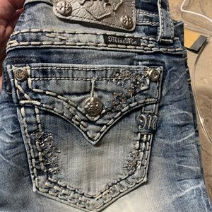 Miss Me Signature Crop Jeans size 27 like new